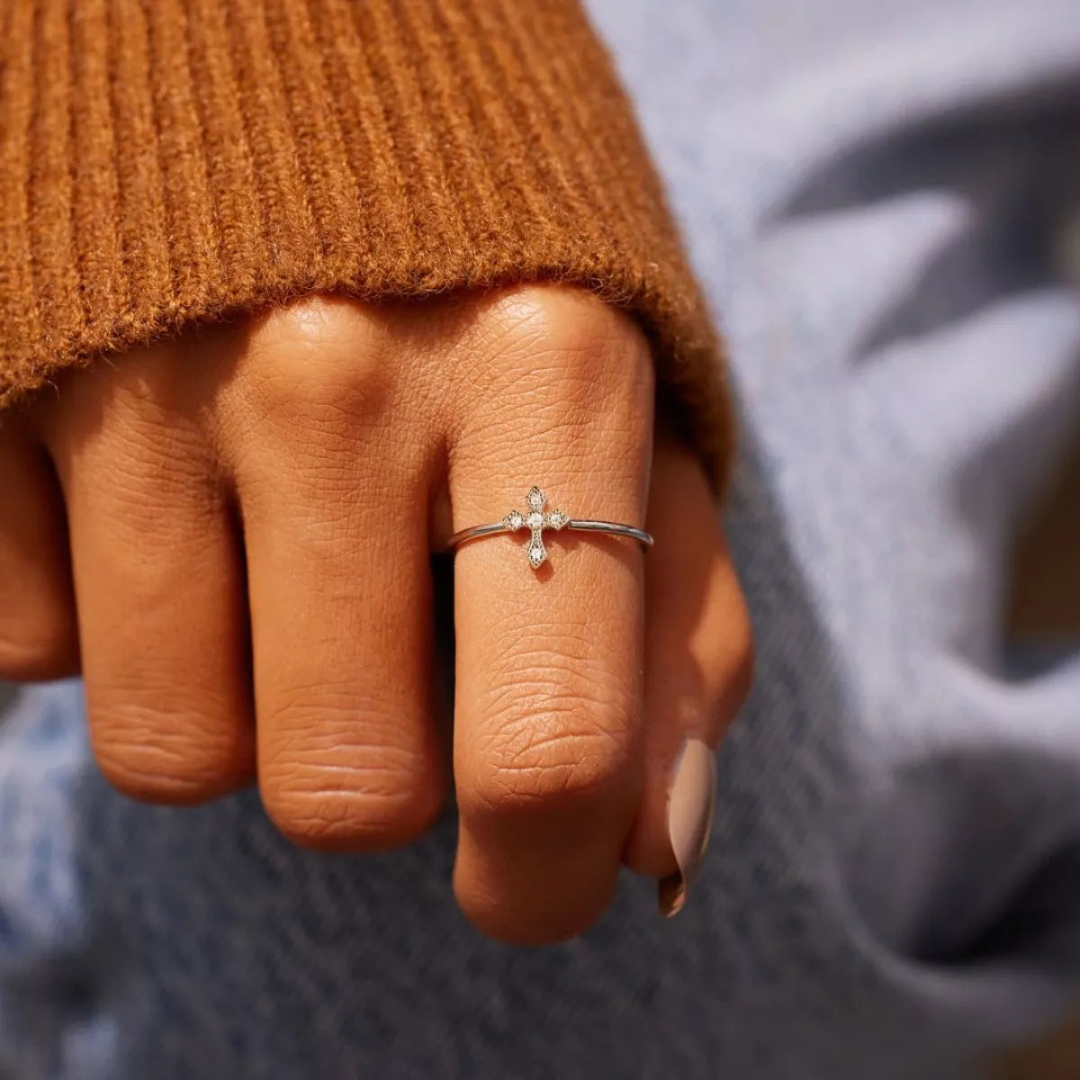 925 Sterling Silver Zircon Cross Ring – Still Studios